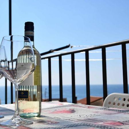 شقة Vista Mare تْشيفالو المظهر الخارجي الصورة